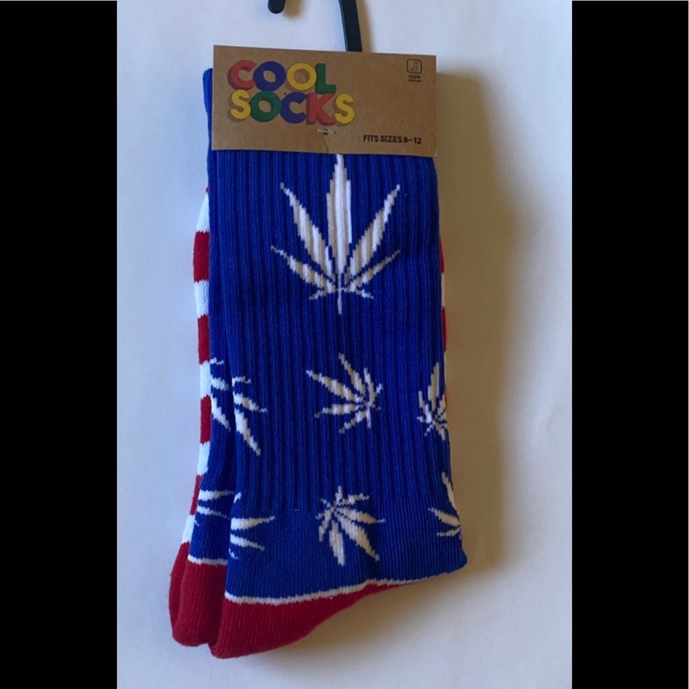 BRAND NEW! FASHION PRINT  COOL SOCKS